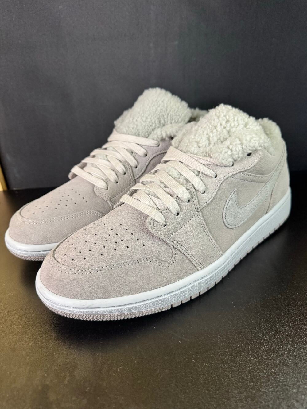 Air Jordan 1 Low SE Sherpa Fleece Grey Women’s 12 DQ0750-002